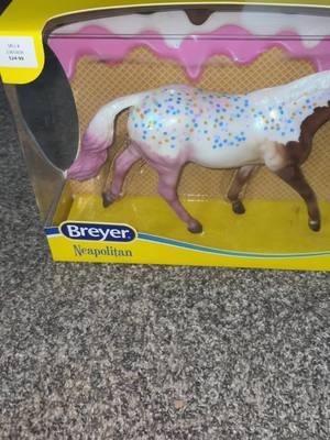 Horse number one from Christmas Neapolitan #breyerhorse #cute 