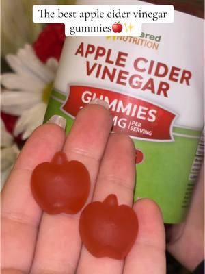 These taste so good!! 🍎✨ #acv #applecidervinegar #vitamins #guthealth #gummyvitamins #healthandwellness @aSquared Nutrition 