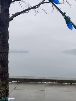 Rainy morning walk in Lake George 🌧️☔️💙 #solotraveler #2024Adventures #OutlanderChallenge #lakegeorgevibes #adkherewego #lakegeorgenewyork #holidayseason #holidaylights #adkmountains #haveyoueverseentherain #newyorkstate #peace🤍🕊☮ 