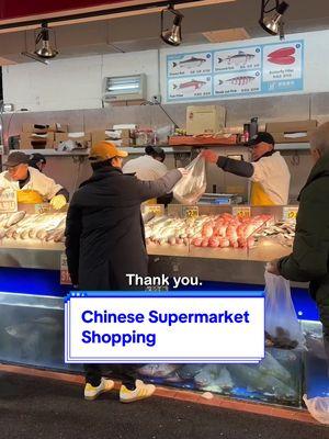 Shopping in a Chinese supermarket can get very hectic and be intimidating: Seafood edition!  The Chinese supermarket on a Saturday morning is sometimes even busier than Times Square 🤪 Here’s some tips and tricks on how you can shop like pros in an Asian grocery store, with some help from mom!  #asiangrocery #asiangrocerystore #asiangroceryhaul #asiangroceries #chinesesupermarket #asianfruit #shoppinginnyc #nycshopping #grocerytips #healthygroceryhaul #healthygroceries #grocerieshopping #groceries 