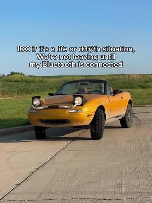 No Music = No Driving 🤷 #miata #miatagang #miatalife #miatagram #miataclub #miatamx5 #mazdamiata #followers #Love #popups #jdm #car #miatadrift