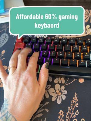 The best part is the price 👌🏼😂 #gamingkeyboard #keyboard #keyboards #mechanicalkeyboard #mechanicalkeyboards #rgbkeyboard #GamingSetup #gamingtiktok #newyearnewaura #ttsdelightnow #giftguide #valentinesgiftsforhim 