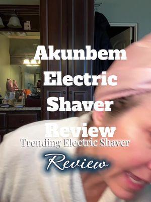 I am super impressed with the shave I got #akunbem #electricrazor #smoothskin #dryshave 