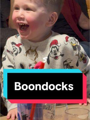 Born & raised in California, but momma is from Missouri! 🤣🤪 @Little Big Town #boondocks #theboondocks #littlebigtown #country #countrymusic #countryboy #countryliving  #karaoke #karaoketiktok #karaokechallenge #karaokenight #kidsinging 