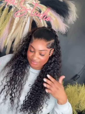 #viral #viral_video #Landahumainhair💯 #merrychristmas #parati #laceinstallby #viral_videos #viral #parati #viral #viral_video @Blackdoll @thania @Mickley and Faby @Sassou😘🥰 