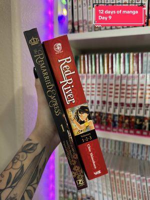 Day 9 of the 12 days of manga challenge! 🎄📚 Today we are talking about series with your favorite villain or antagonist. My picks: - Red River - The Remarried Empress #manga #mangatok #mangatiktok #mangarecommendation #mangarec #12daysofmanga #12daysofmangachallenge #twelvedaysofmanga 