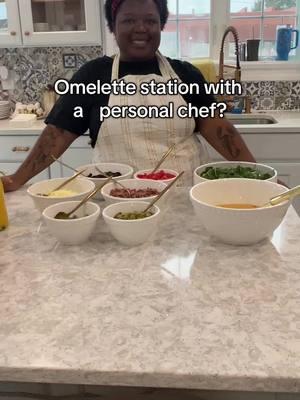 Would you be happy if you came to your kitchen and saw me they’re ready to make you an omelette? #chefmoise #personalchef #privatechef 