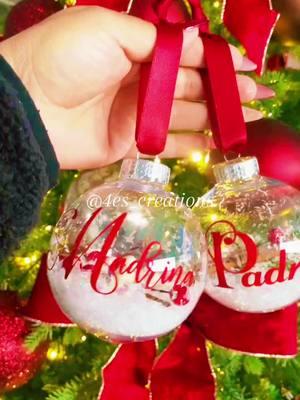 Regalo de padrinos edición:Navidad  #regalodepadrinos #proposalbox #proposalgiftbox #madrina #padrino #navidad #christmasedition #quinceaños #4escreations #esferas #ornaments 