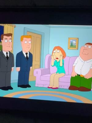 WHAT HELP ARE THEY😭😭 #loisgriffin #petergriffin #familyguyfunnymoments #fyp #foryou #familyguypost 