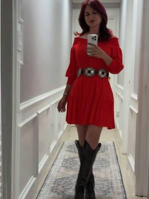 Warm weather Christmas outfit This is my Saturday night outfit for a Christmas Party.  Dress Antonio Melani @Dillard’s  Belt Southern Comfort  Boots @stevemadden  #OOTD #christmas #texas #christmaspartyoutfit #westernfashion #cowboychristmas #rgv #956