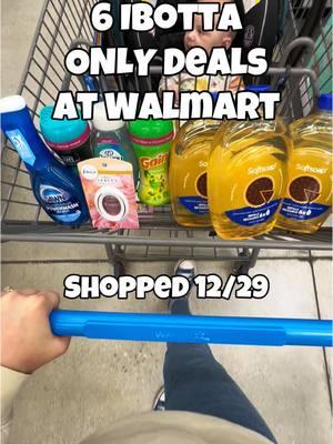 12/29 // Easy @ibotta deals that you can do at @Walmart! These are great for your Weekend Warrior and Wrapping Wonder bonuses! ❤️🎄 Not on Ibotta? WHY NOT?! 😂🤦🏼‍♀️ Use code “iyyrri” to make $5 when you submit your first receipt! #momingandsaving #saving #savingmoney #MoneySavingTips #couponing #ibotta #walmart 