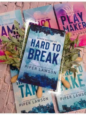 Thank you for the book mail @Piper 📚 @piperlawsonauthor and @Valentine PR 😁😁😁 #hardotbreak #sportsromance #romancebooks #bookswithromance #readertok #BookTok #bookrecommendations #bookrecs #bookmail 