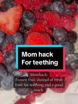 Maybe I should’ve used a bib buuut whatever 😅 #babyhack #MomsofTikTok #momhack #fyp #lalalachallenge #frozenfruit  #teethingbaby #teethinghacks #teething 