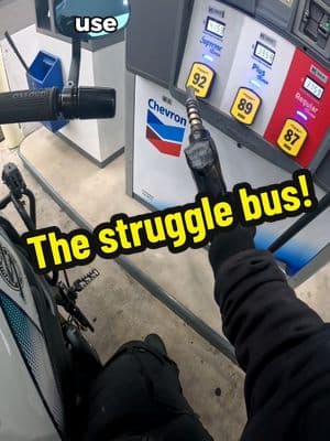 I struggle with a gas pump 😅 #trending #japanesebikes #fyp #viral #kawasakivulcan #kvs #kawasakivulcans #kawasakivulcans650 #kawasakivulcans #kawasaki #motorcycles #motovlogging #motorcyclevideos #motorcyclesoftiktok #harleydavison 