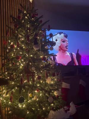 You, mimi imfurst #dragrace #christmas #comedy #allstars 