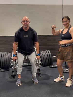 #fatherdaughter gym time for CEO @Natty Fitness and BPI athletes Grace MacKenzie (his daughter). #deadlifts #nattys 