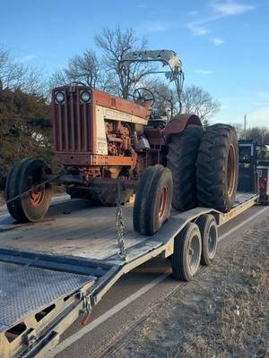 Don’t forget to eat your Wheaties! #ih806 #ih806wheatland #internationalharvester #territorialtrading 