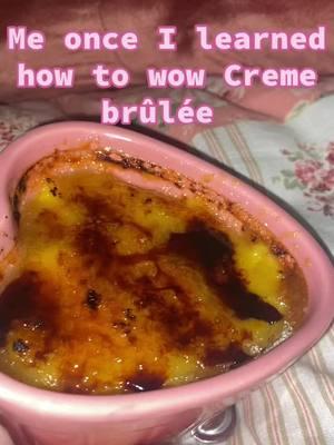 It was actually so easy the waiting for it set is the hardest part, actually filling the torch with butane with out blowing my self up was the hardest part #cremebrulee #diybaking 