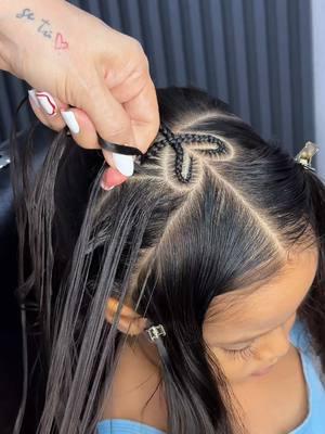 Las teenzas que tumban el cabello 🤣 #chismesito #clientestoxicos #niñastiktok #trenzas #peinado #niñasfelices #braid 