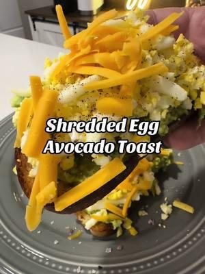 Newest obsession 🤩 #avacado #avacadotoast #food #recipes #FoodTok #foodies #easybreakfast #breakfast #healthyrecipes #healthy #newyear #newyearnewme #viralvideo 