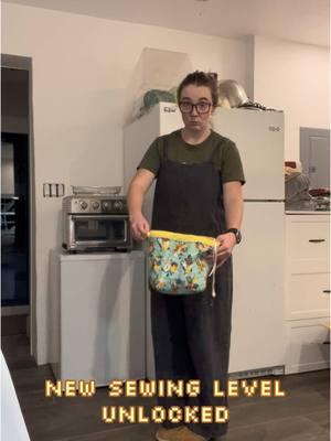 I made a project bag for my knitting (just in case the way I swung that didn’t make it clear) #fyp #sewingtiktok #bingbong #sewingforyoupage #knittersoftiktok #crochetersoftiktok #lookatthis #MadeWithLove #imadethis #sewing #sewingskills #levelup #newlevel #craftingeek #craftingtiktok #sup 