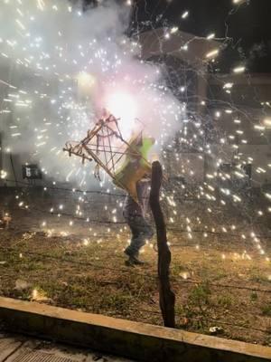 Traditions are beautiful out here kids are built different in Mexico 🥰 #mexico #traditions #oaxaca #toritos 