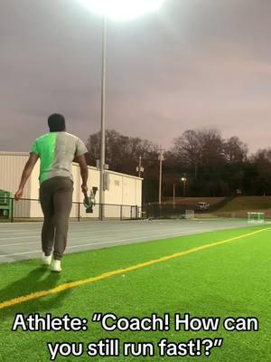 “The Flash Technique” so Superior. I havent seriously workout since highschool 😂 #trackandfield #100mdash #fyp #faster #builtdifferent #d1trackandfield #speedkills #speed #FlashTechnique #foryoupage #teamwork #foryou 