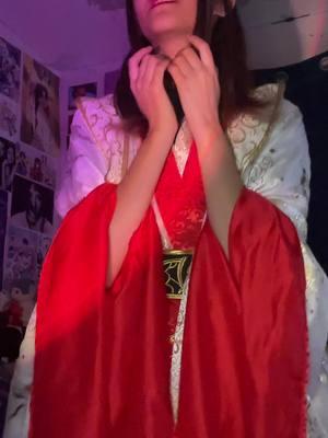 I haven’t cosplayed Hua Cheng since last year but I lost the eyepatch #xielian #heavenofficialsblessing #tcgf #xianle #xianlecrownprince #c0splay #fyp 