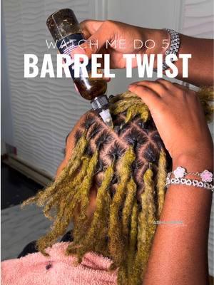 Doing barrel twist is so satisfying!!💕 #fyp #worstsalonexperience #braidersontiktok #braidersmistakes #cleanpartsonly #bohoknotlessbraids 