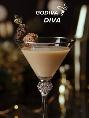 GODIVA DIVA 🍫 ⁠It’s time for dessert!⁠ Recipe is linked in my Bio⁠ ⁠ The Godiva Diva has become a go-to cocktail to enjoy after a nice dinner. Smooth, sweet, and creamy - a flavor combination designed to satisfy your cravings. ⁠ ⁠ Here’s to 2025!⁠ ⁠ ⁠👑 🐝 Original Content @Queenbeemixology⁠ ⁠ ⁠ #cocktails #cocktailrecipe #vodka #martini #vanillavodka #vodkacocktail #vodkacocktails #vodkalovers #liqueur #cocktail #martinilovers #holidayrecipes #dessert #dessertcocktails #dessertmartini #vodkamartini #christmas #christmascocktails #chocolate #chocolatelovers #chocolatecocktails #craftedmixology #mixology #cocktailrecipes #garnish #cheers #cocktailcommunity #cocktailcreation #cocktaillovers