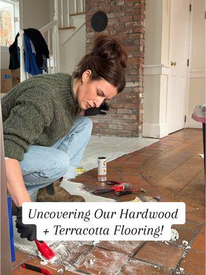 Can you believe this was hiding underneath!? #homerennovations  #newhouse #homerenovation #creatorsearchinsights #hardwoodfloors #terracotta #terracottatiles #interiordesign #capestyleinspo #capestylehouse #newenglandinteriors 