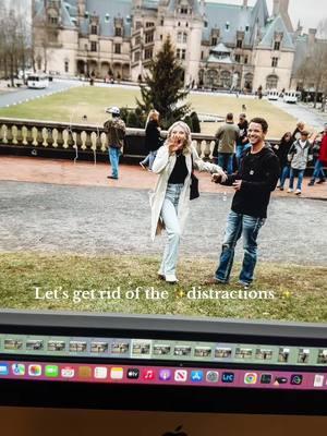 Come with me to edit the Biltmore proposal!!🤩🍾✨💍 #biltmoreestate #biltmore #biltmorehouse #biltmoreproposal #engagementphotoshoot #ncphotographer #weddingphotographer #editing #photoediting #photography 