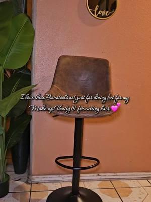 Im obsessed 😍  #lalasglam #makeupcreator #makeupartist #mua #fyp #trend #viral #tiktokfinds #TikTokShop #musthave #obsessed #nextlevel #fashiontiktok #barstools #bar #stool #vanitychair #chairs #haircutchair #mustbuy 