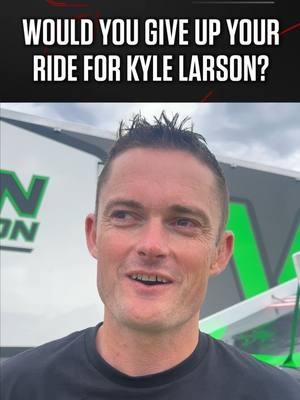 Would you give up your ride for Kyle Larson? Jason Pryde did for #HighLimitRacing International 🇦🇺