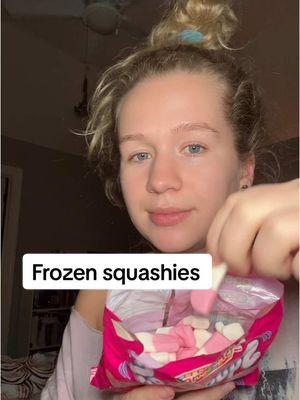 I understand why these are Taylor swifts favorite candy #squashies #candy #taylorswift #smarties #candyreview #frozencandy #crunchy #asmr #swedishcandy #swedishcandydupe #swedishcandytiktokshop #viralcandy #whiteandpinkcandy #earsercandy #smartiessquashies #food #snacks 