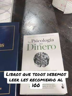 #jamesclear #lapsicologiadeldinero #librostiktok #acin #uncursodemilagros #fyp #books #libroslibroslibros #spain🇪🇸 