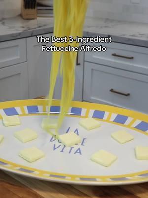 Sharing my most viral video of 2024 with over 23 million views! 🧀🧈🇮🇹 Did you know that authentic fettuccine alfredo only requires 3 ingredients!? If you’re traveling to Rome, @il_vero_alfredo is a MUST! If not, recreate it at home with this recipe. It’s also a really fun last minute dinner party dish that will wow your guests ❤️ Recipe linked in bio #fettucine #comfortfood #simple #delicious #Recipe 