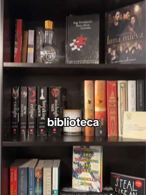 Autocontrol: NULO. Mi Biblioteca, bella 🫶🏼📚 Ah, si! También tengo Alas de Sangre 🙌🏼 #BookTok #Biblioteca #Libros #Vlog #Crepusculo #Acotar  