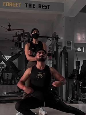 tagg your brother 💪 #foryou #fyp #fypシ #viral #foryoupage #fitshivii #shivifam #fitgirl #fitness #fitnessfreak #fitnessmotivation #backworkout #bicepsworkout #tricepsworkout #chestworkout #legworkout #legwarmup #pushup #gymlover #shoulderworkout #supermanpunch 