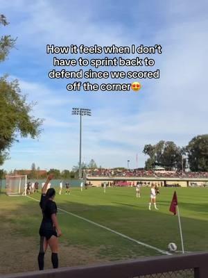 Any day we score off of a corner is a good day🥰 #Soccer #d1athlete #soccertiktok #soccergirl #cornerkicks #defender #futbol #trending #fyp 