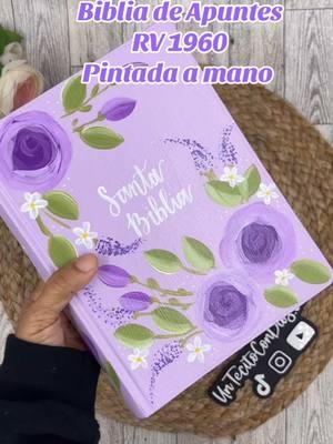 Biblias pintadas a mano. 252-740-4009. Envíos a USA Y PR solamente. Enlace en el perfil #untecitocondios #reinavalera1960 #bibliaspintadasamano #bibliaspintadasusa #danielaalcerro #graciasDios #graciasTikTok #tiendadebiblias #todoparatubiblia #bibliadeapuntes