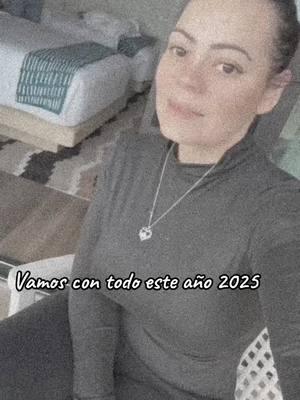 #camaralenta #anonuevo2025✨ #CapCutAmor #metas2025 #🥰❤️🥰 #buenacalidad 