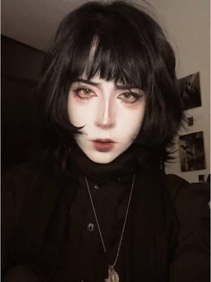 I want to go to a jazz club so badly. #alternative #altmakeup #makeup #vkei #vkeimakeup #fypシ #fyp #ouji #