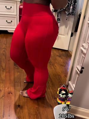 @YEOREO I am getting EVERY color 🥰 #yeoreoleggings  #creatorsearchinsights #yeoreo #gymootd #fashionessentials #leggings #leggingsoftiktok #ttsstarcreator #TopTierDecember #spotlightfinds #TikTokShopCreatorPicks #winterfinds #tiktokshopyearendsale #tiktokshoplastchance #tiktokshopnewyearnewaura #newyearfinds 