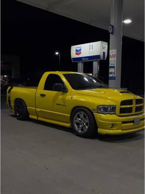 Rumble bee 🐝 - - - - - #fyp #doge #rumblebee #ram #trocas #trocasperronas #trocastumbadas #banda #grupo #trokiando #corridos #singlecab #truck #trocasydesmadre #dodgeram1500 #rumblebeelleu #norcal #california #mexico 