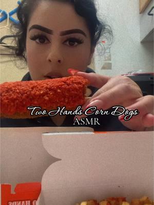 THEY ARE DELISHHHH 🤤🤤🤤 #twohandscorndogs #corndog #asmr #mozzarella #mozzarellacorndogs #spicy #hotcheetos #potatocorndog #potato #delicious #thebest #mukbang #satisfyingsounds 