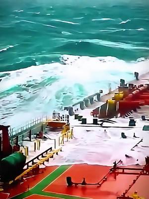 ATLANTIC OCEAN 🌊 #sea #bigwaves #ocean #strom #antarctica #cashwow #foryou #viral #viral_video #viraltiktok #oceanwaves #atlanticocean #boatlife #sailor #navylife #bigship #tiktokusa🇺🇸 #fyp #northsea @✨FȺŦMȺ SĦɆĦƵȺĐƗ✨ @𝐂𝐚𝐬𝐡 𝐖𝐨𝐰 @𝐂𝐚𝐬𝐡 𝐖𝐨𝐰 @𝐂𝐚𝐬𝐡 𝐖𝐨𝐰 