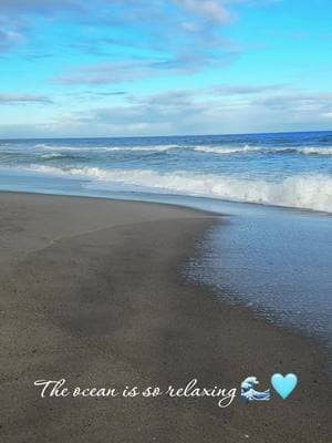 Enjoying vacation with my family 🌊🩵🫶🏼 #oceanview #oceanviews #beachday #beachwaves #carolinabeach #kurebeach #northcarolina 