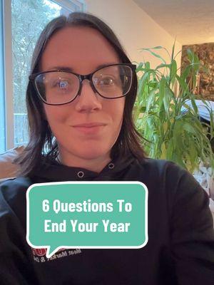 6 QUESTIONS TO END YOUR YEAR⁣ ⁣ 𝗬𝗼𝘂 𝗰𝗮𝗻 𝗰𝗿𝗲𝗮𝘁𝗲 𝗮𝗻𝘆 𝗹𝗶𝗳𝗲 𝘆𝗼𝘂 𝘄𝗮𝗻𝘁 𝗳𝗼𝗿 𝘆𝗼𝘂𝗿𝘀𝗲𝗹𝗳, 𝗮𝗻𝗱 𝘆𝗼𝘂 𝗰𝗮𝗻 𝗺𝗮𝗸𝗲 𝟮𝟬𝟮𝟱 𝘁𝗵𝗲 𝗯𝗲𝘀𝘁 𝘆𝗲𝗮𝗿 𝘆𝗼𝘂'𝘃𝗲 𝗵𝗮𝗱 𝘀𝗼 𝗳𝗮𝗿.⁣ ⁣ As the end of the year is nearing, here are some questions I like to ask myself:⁣ ⁣ ✔️𝗪𝗵𝗮𝘁 𝘄𝗲𝗻𝘁 𝘄𝗲𝗹𝗹 𝘁𝗵𝗶𝘀 𝘆𝗲𝗮𝗿?⁣ ✔️𝗪𝗵𝗼 𝗱𝗼 𝗜 𝘄𝗮𝗻𝘁 𝘁𝗼 𝗯𝗲 𝗻𝗲𝘅𝘁 𝘆𝗲𝗮𝗿?⁣ ✔️𝗪𝗵𝗮𝘁 𝘄𝗶𝗹𝗹 𝗶𝘁 𝘁𝗮𝗸𝗲 𝗳𝗼𝗿 𝗺𝗲 𝘁𝗼 𝗯𝗲𝗰𝗼𝗺𝗲 𝘁𝗵𝗮𝘁 𝘃𝗲𝗿𝘀𝗶𝗼𝗻 𝗼𝗳 𝗺𝘆𝘀𝗲𝗹𝗳?⁣ ✔️𝗪𝗵𝗮𝘁 𝗻𝗲𝗲𝗱𝘀 𝘁𝗼 𝗰𝗵𝗮𝗻𝗴𝗲 𝗳𝗼𝗿 𝗺𝗲 𝘁𝗼 𝗯𝗿𝗶𝗻𝗴 𝘁𝗵𝗮𝘁 𝘃𝗶𝘀𝗶𝗼𝗻 𝗼𝗳 𝗺𝗲 𝘁𝗼 𝗹𝗶𝗳𝗲?⁣ ✔️𝗪𝗵𝗮𝘁 𝗮𝗿𝗲 𝘁𝗵𝗲 𝗺𝗶𝗹𝗲𝘀𝘁𝗼𝗻𝗲𝘀 𝗮𝗹𝗼𝗻𝗴 𝘁𝗵𝗮𝘁 𝗷𝗼𝘂𝗿𝗻𝗲𝘆?⁣ ✔️𝗪𝗵𝗮𝘁 𝗶𝘀 𝗺𝘆 "𝘁𝗵𝗲𝗺𝗲" 𝗼𝗿 "𝗽𝗵𝗿𝗮𝘀𝗲(𝘀)" 𝗳𝗼𝗿 𝘁𝗵𝗲 𝗰𝗼𝗺𝗶𝗻𝗴 𝘆𝗲𝗮𝗿?⁣ ⁣ By getting clear on what you want, and most importantly, who you want to be, in the coming 12 months, you’re able to start stepping into that energy now instead of waiting until January.⁣ ⁣ #fuckthehow #newyearnewyou #newyearsgoals #endofyearrecap 