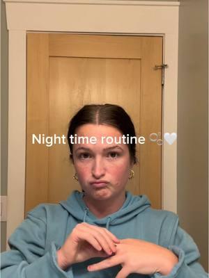 Simple night routine #gurwm #microinfluencer #productivity #nightroutine #influencerera @Rael #skincareroutine 